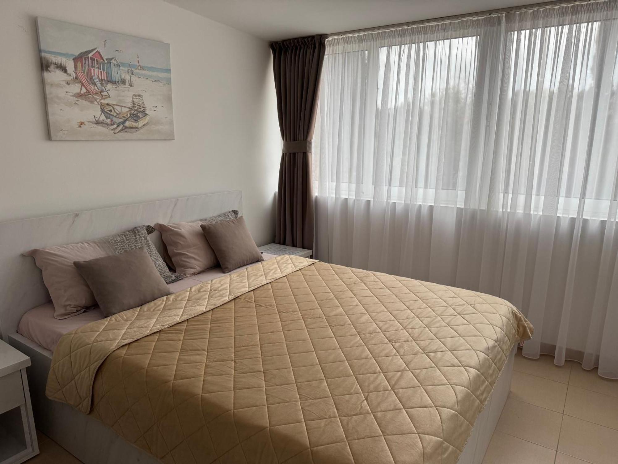 Apartments Residence Dj Petrovac na moru Exterior foto