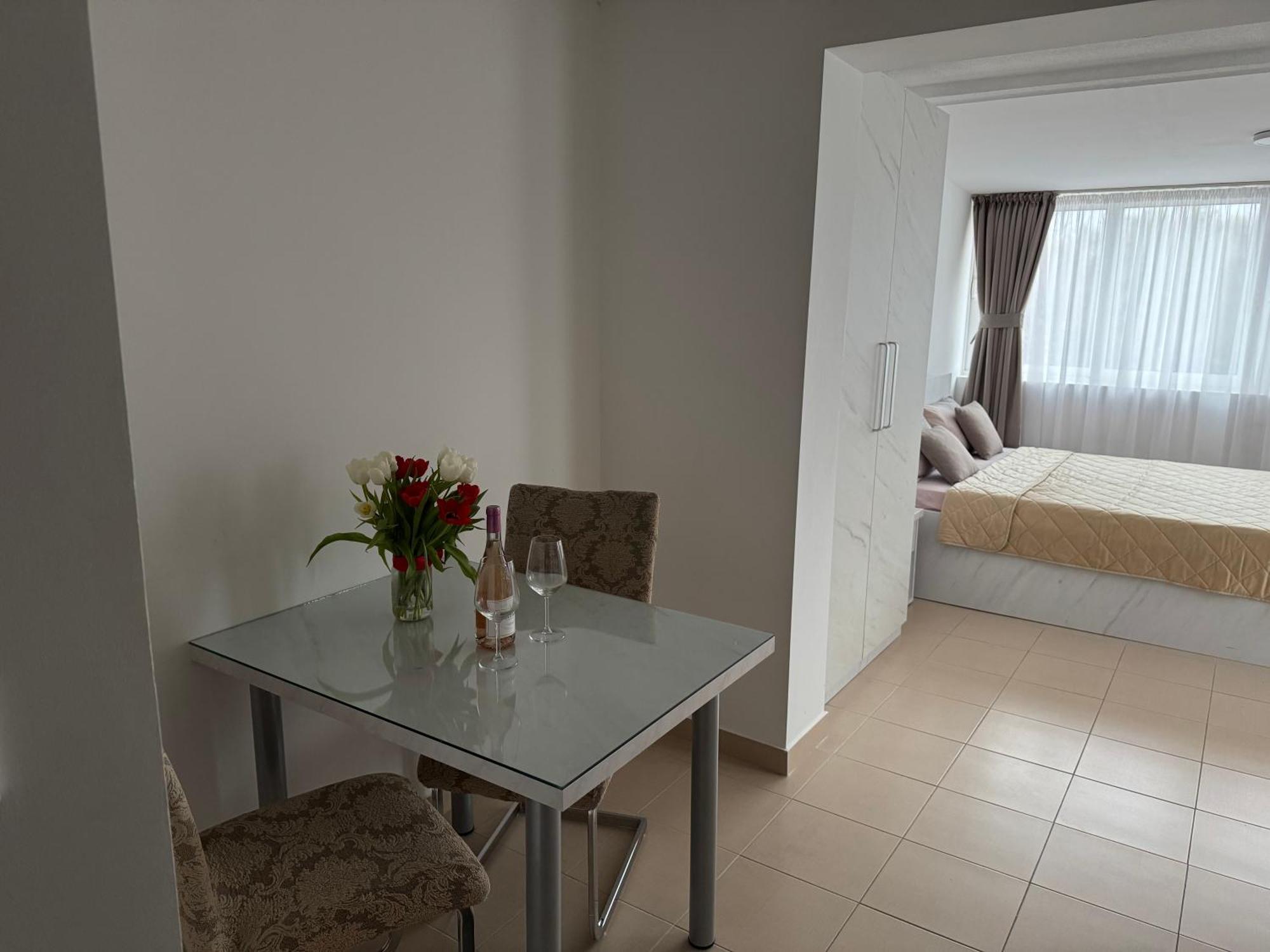 Apartments Residence Dj Petrovac na moru Exterior foto